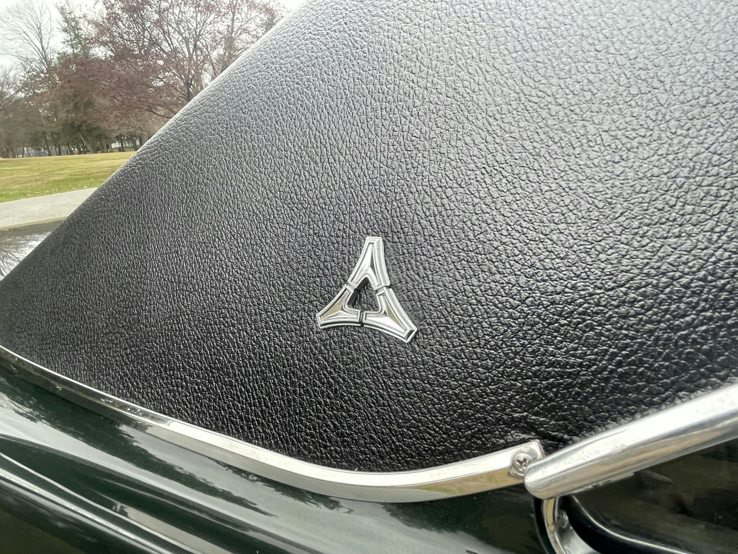 1968 Dodge Dart GT top badge detail