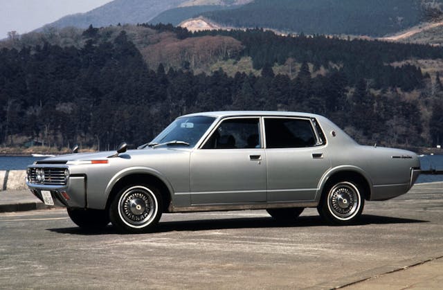 Toyota Crown sedan silver side