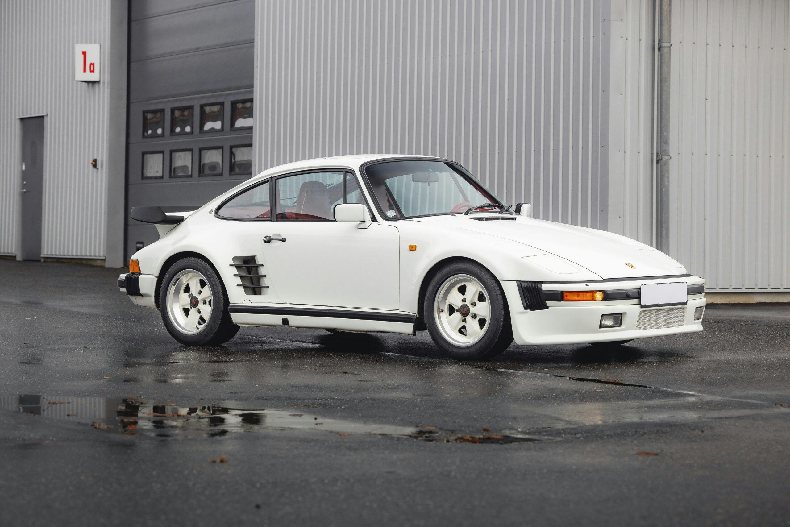 1986-Porsche-911-Turbo--Flachbau