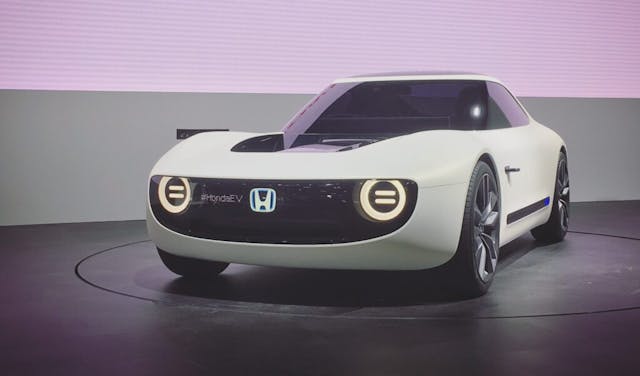 2017 Honda Sports EV concept front three quarter