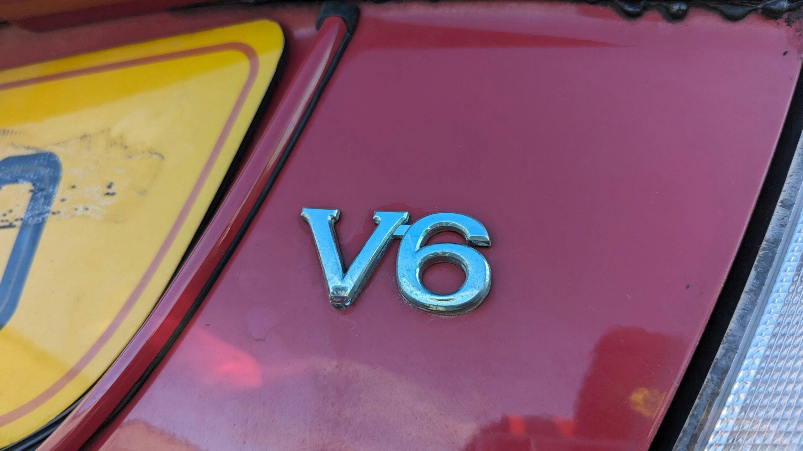 2005 MG ZT 190 V6 badge