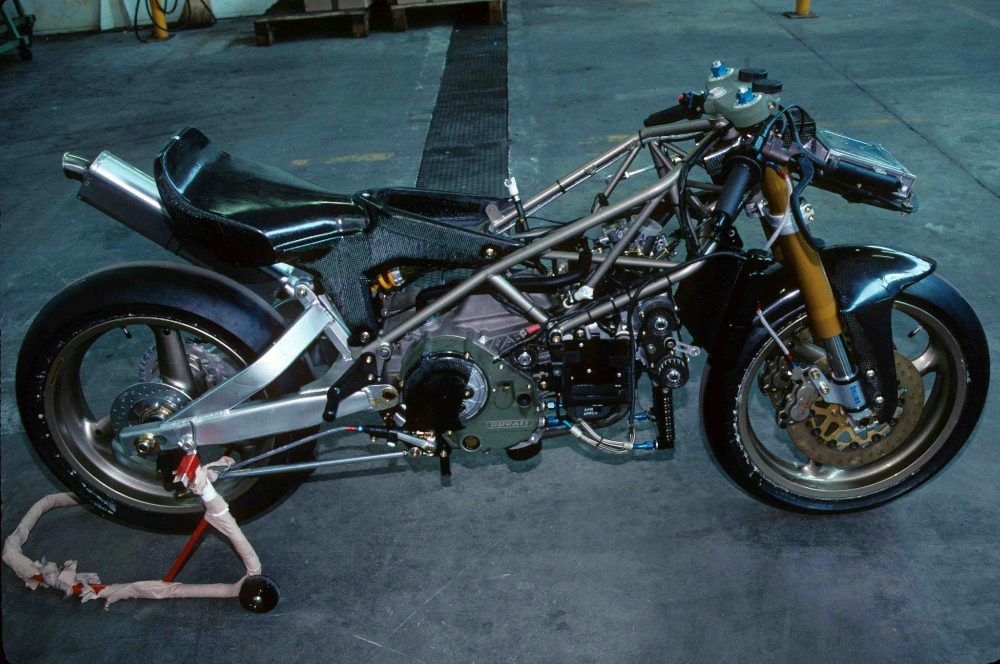 Ducati Supermono single assembly