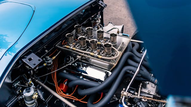 Ford GT40 289 Engine Weber carburetors