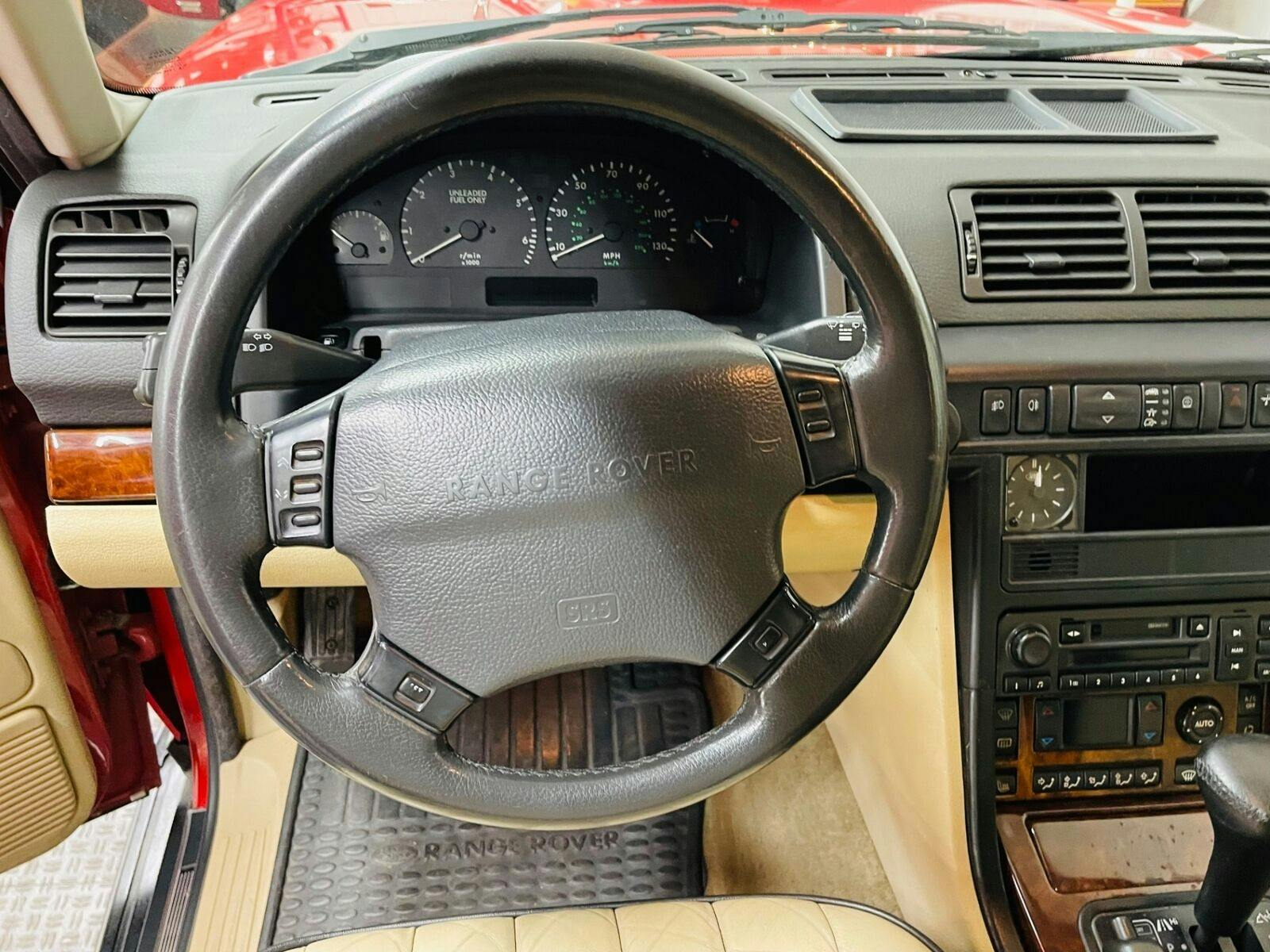 1999 Land Rover Range Rover interior steering wheel
