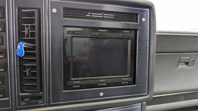 1989 Buick Reatta aftermarket infotainment