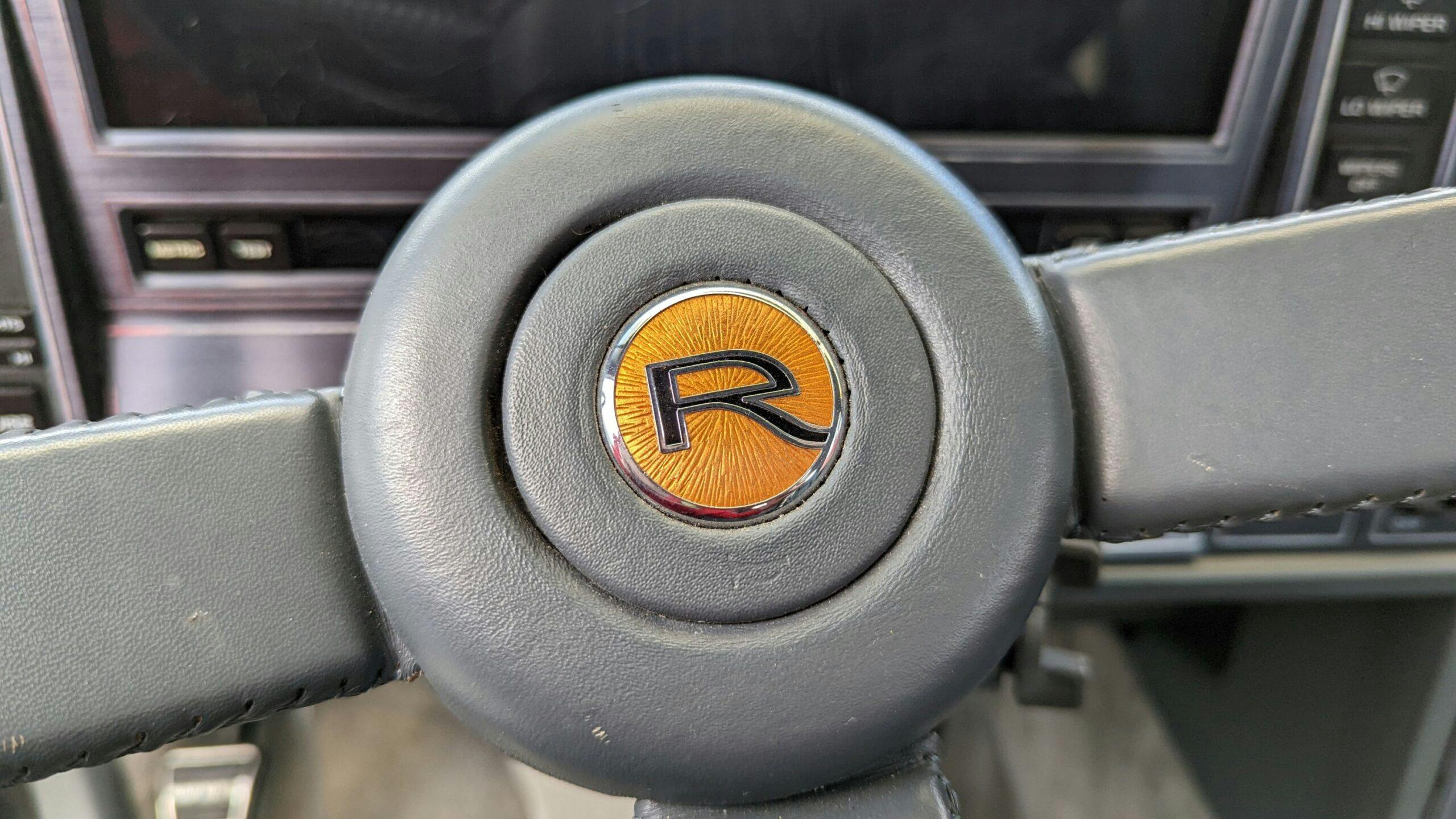 1989 Buick Reatta steering wheel detail