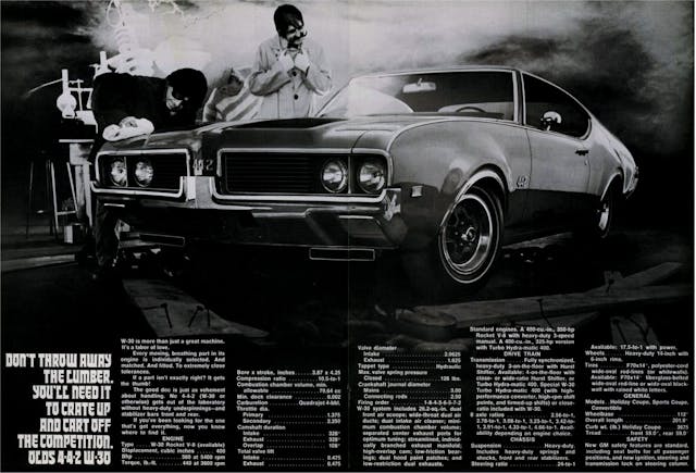 1969 Oldsmobile 442 brochure spread