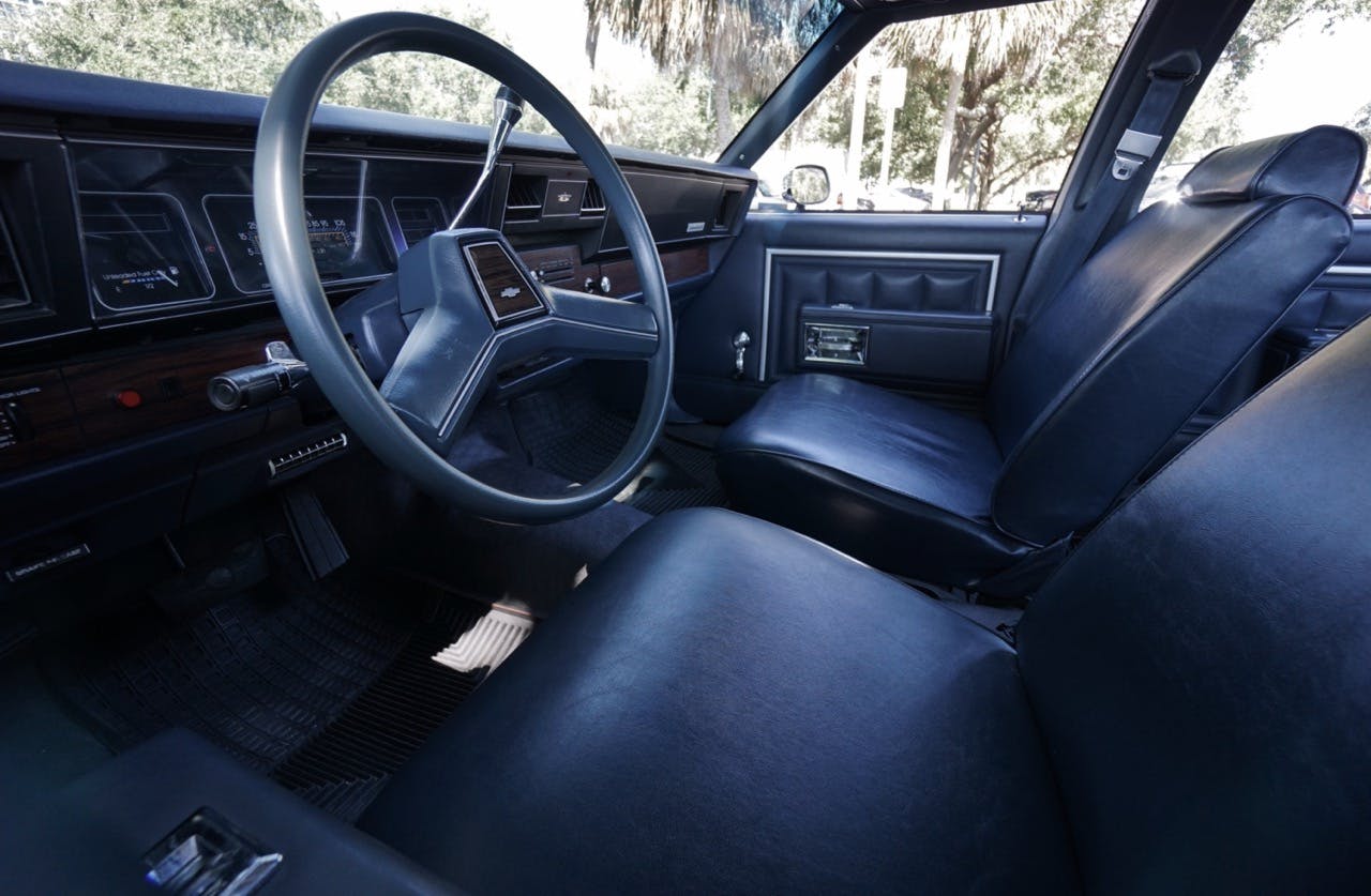 1988 Chevy Caprice 9C1 interior front seats