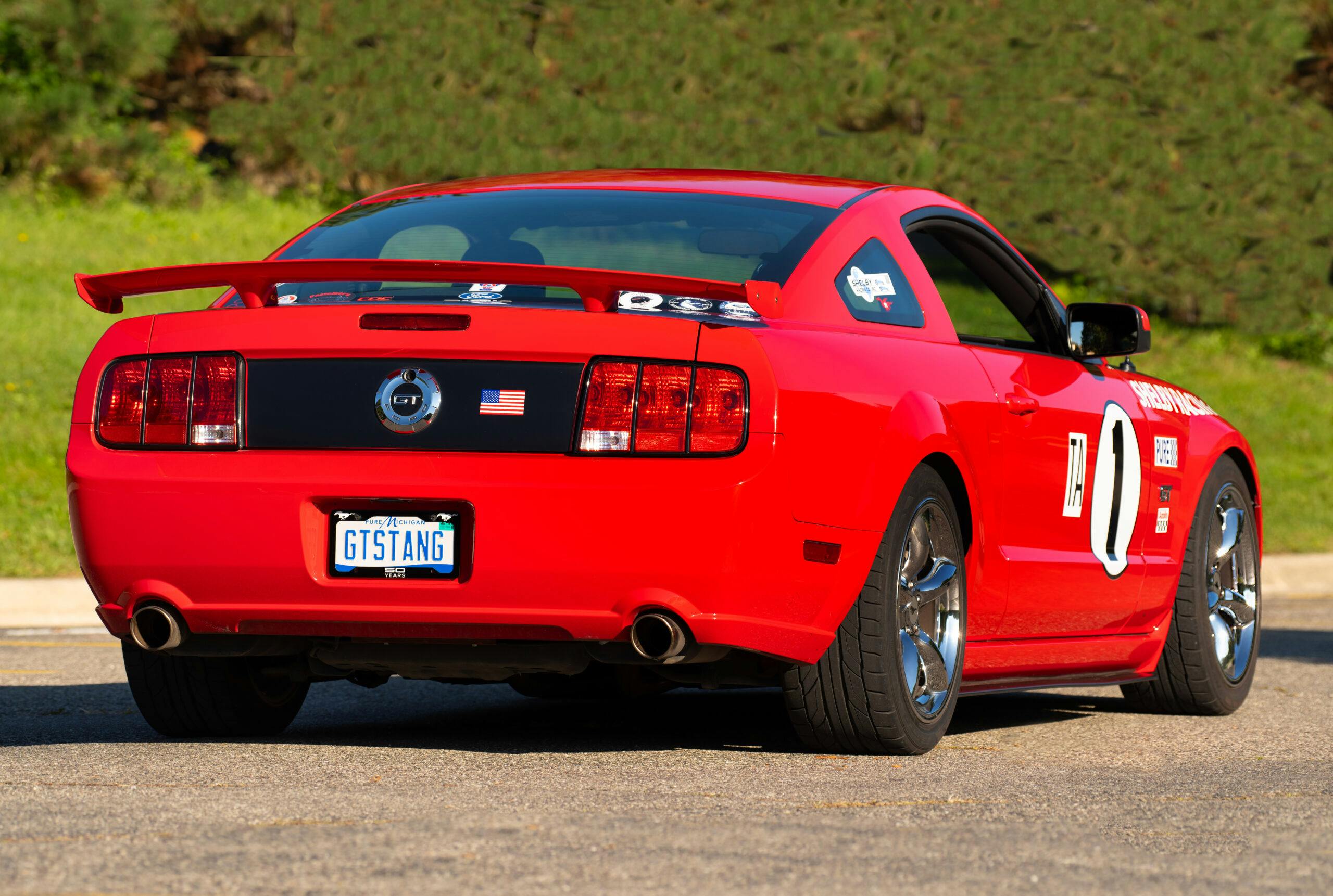2006 Mustang GT custom livery rear three quarter