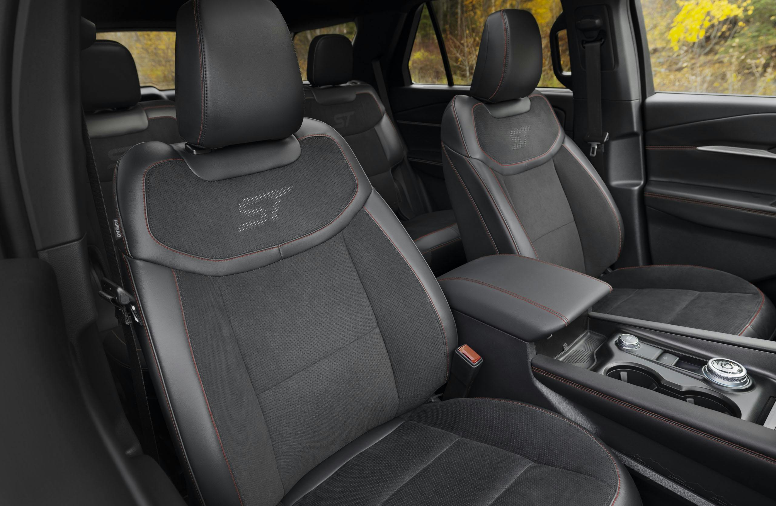 2025 Ford Explorer ST interior front seats