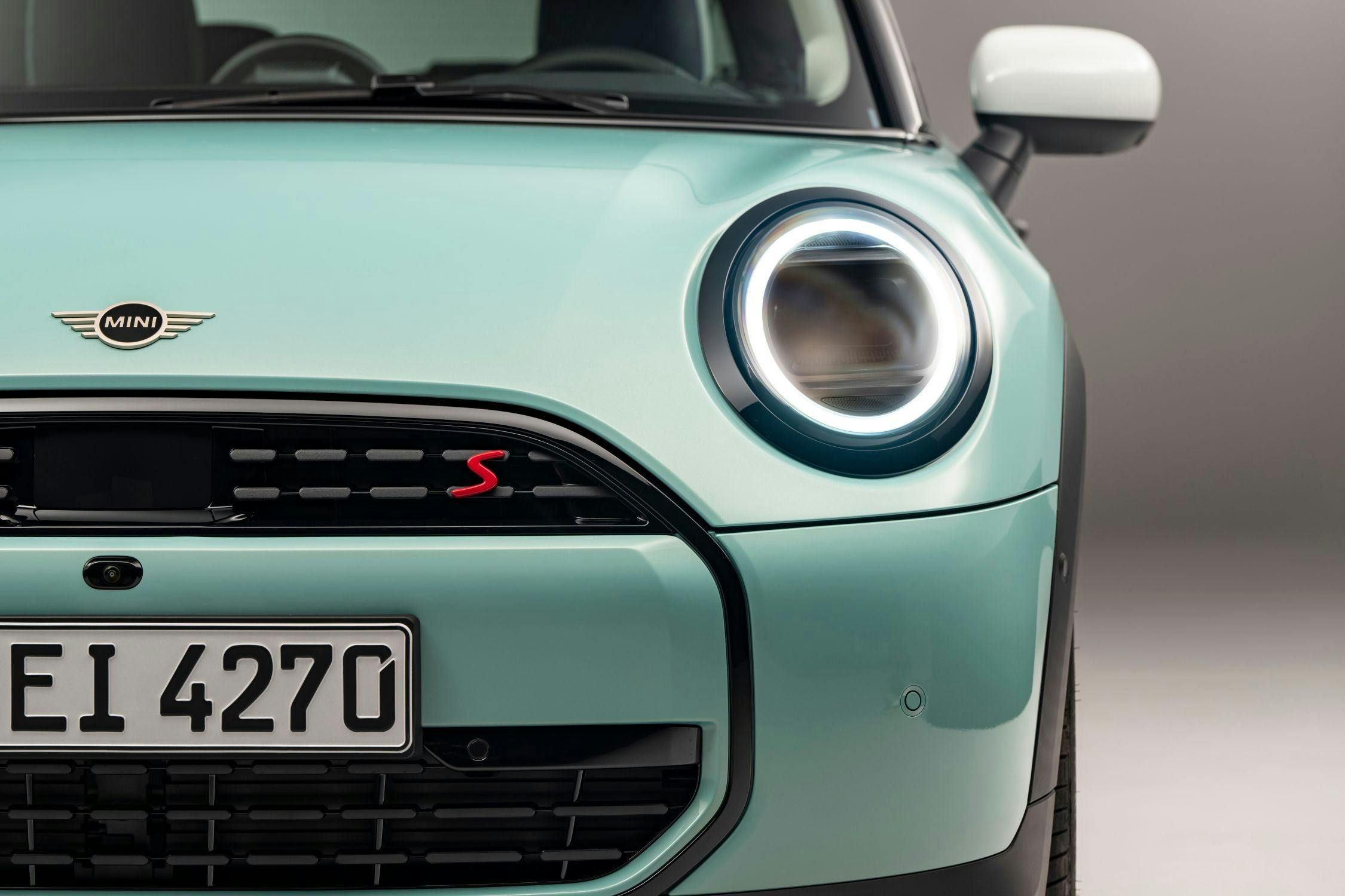 2025 Mini Cooper S exterior headlight detail