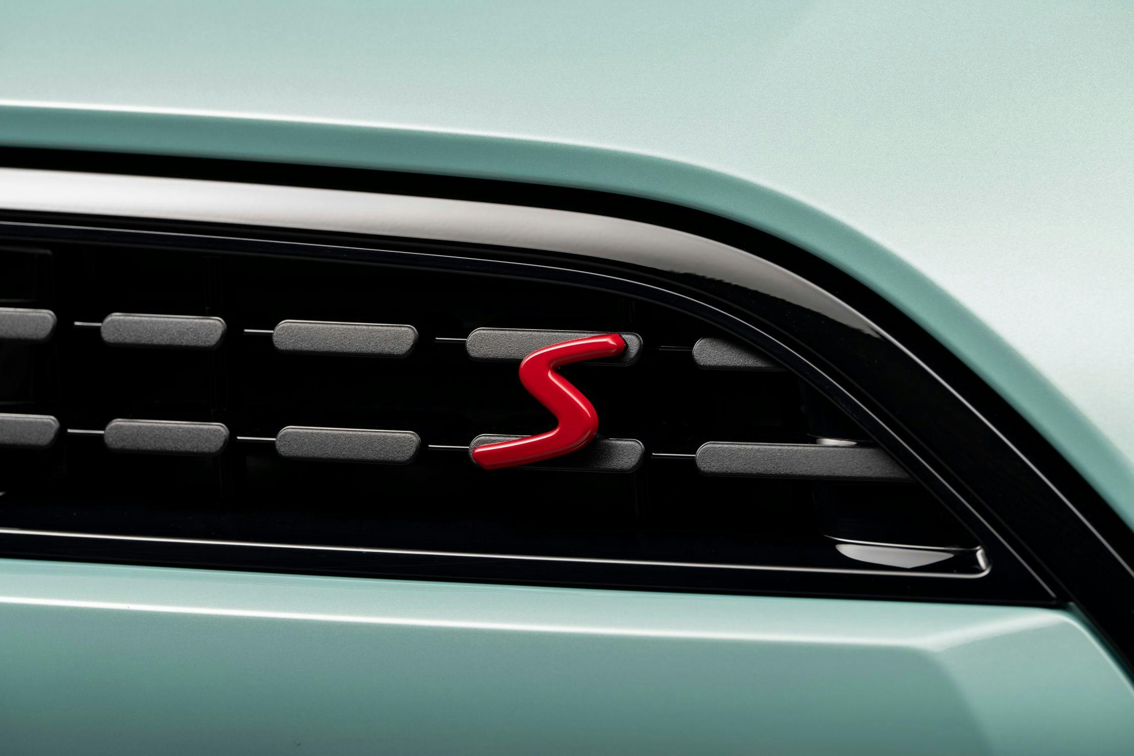 2025 Mini Cooper S exterior S badge detail