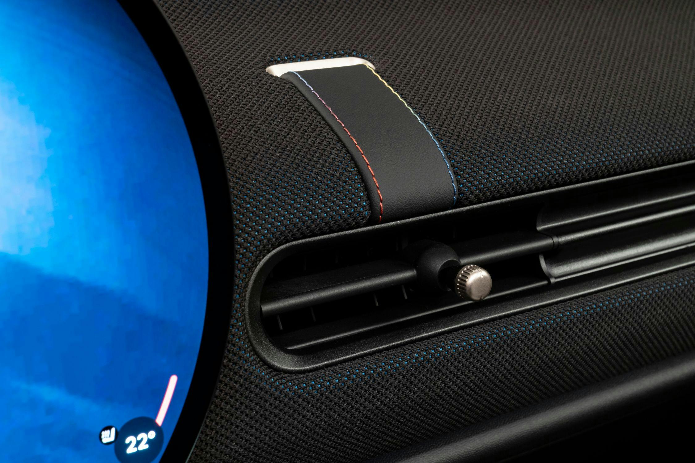 2025 Mini Cooper S interior vent detail