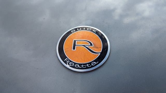 1989 Buick Reatta badge
