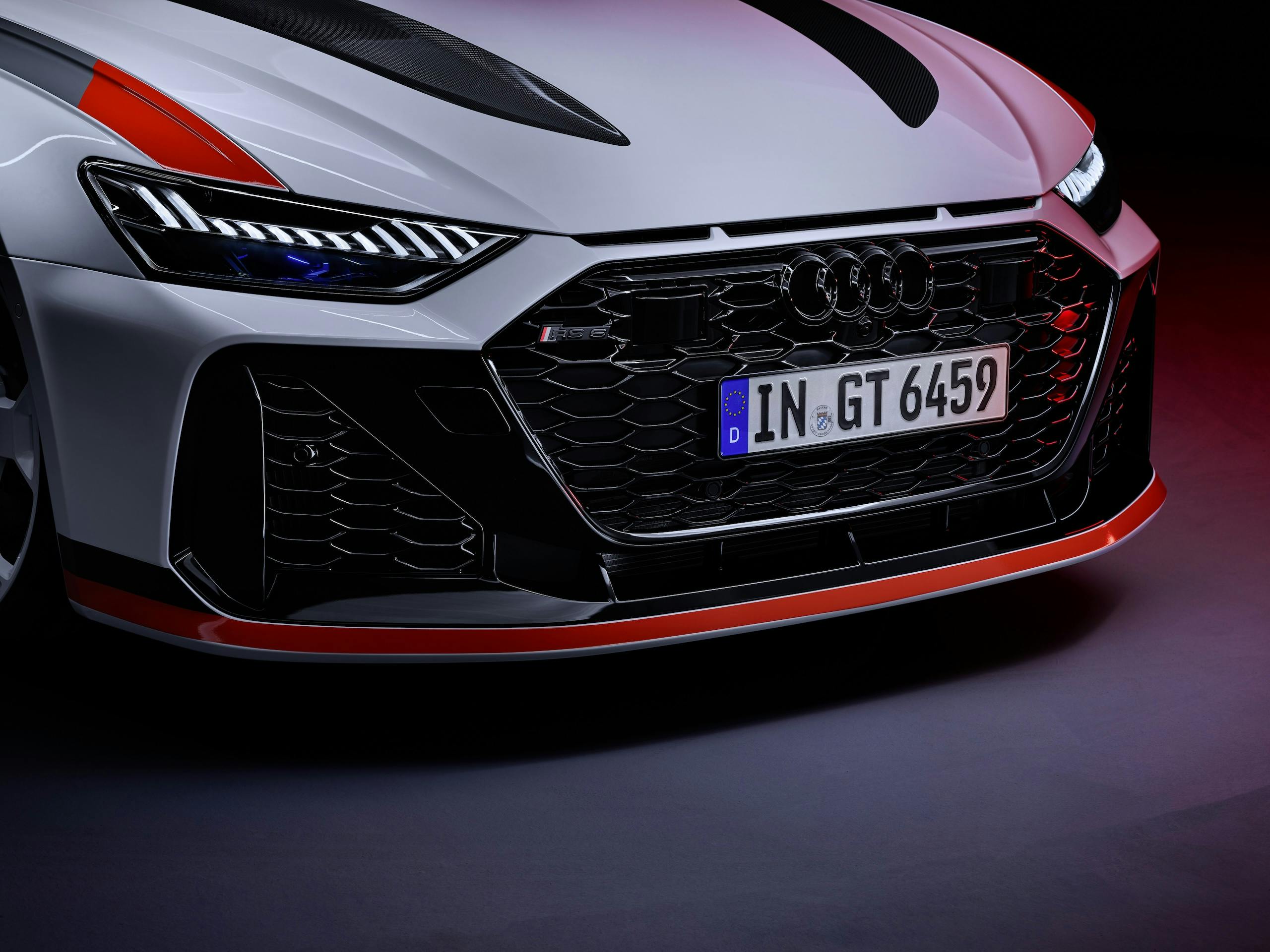 Audi RS 6 Avant GT studio full front grille closeup