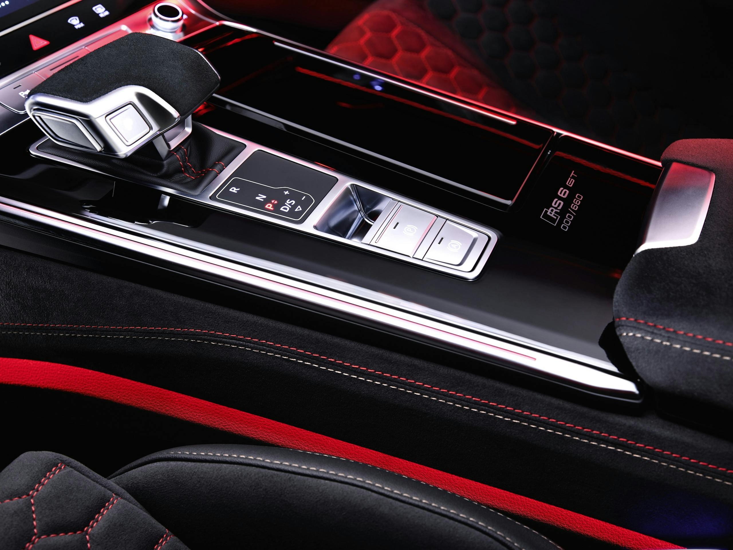 Audi RS 6 Avant GT studio interior center console drive mode selector detail