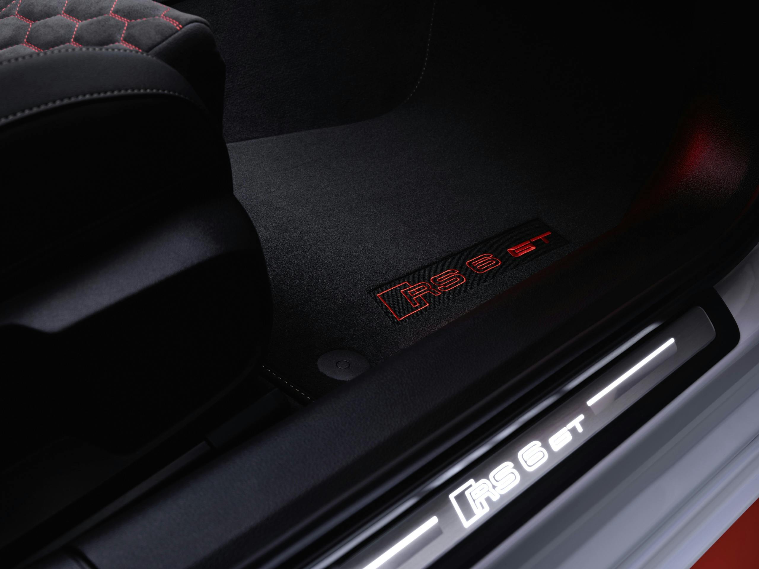 Audi RS 6 Avant GT studio interior carpet embroidery detail