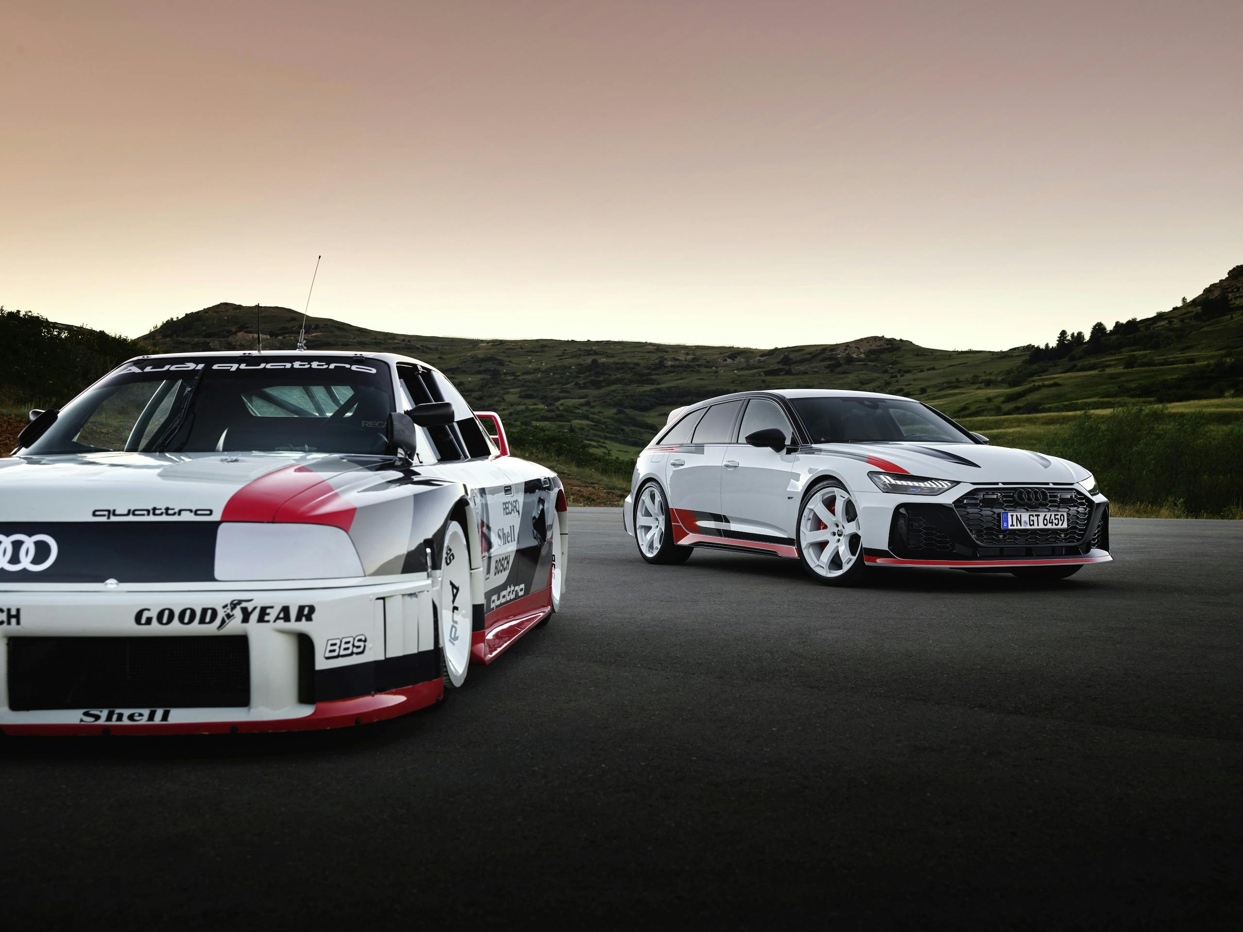 Audi RS 6 Avant GT with RS 6 GTO concept car fronts