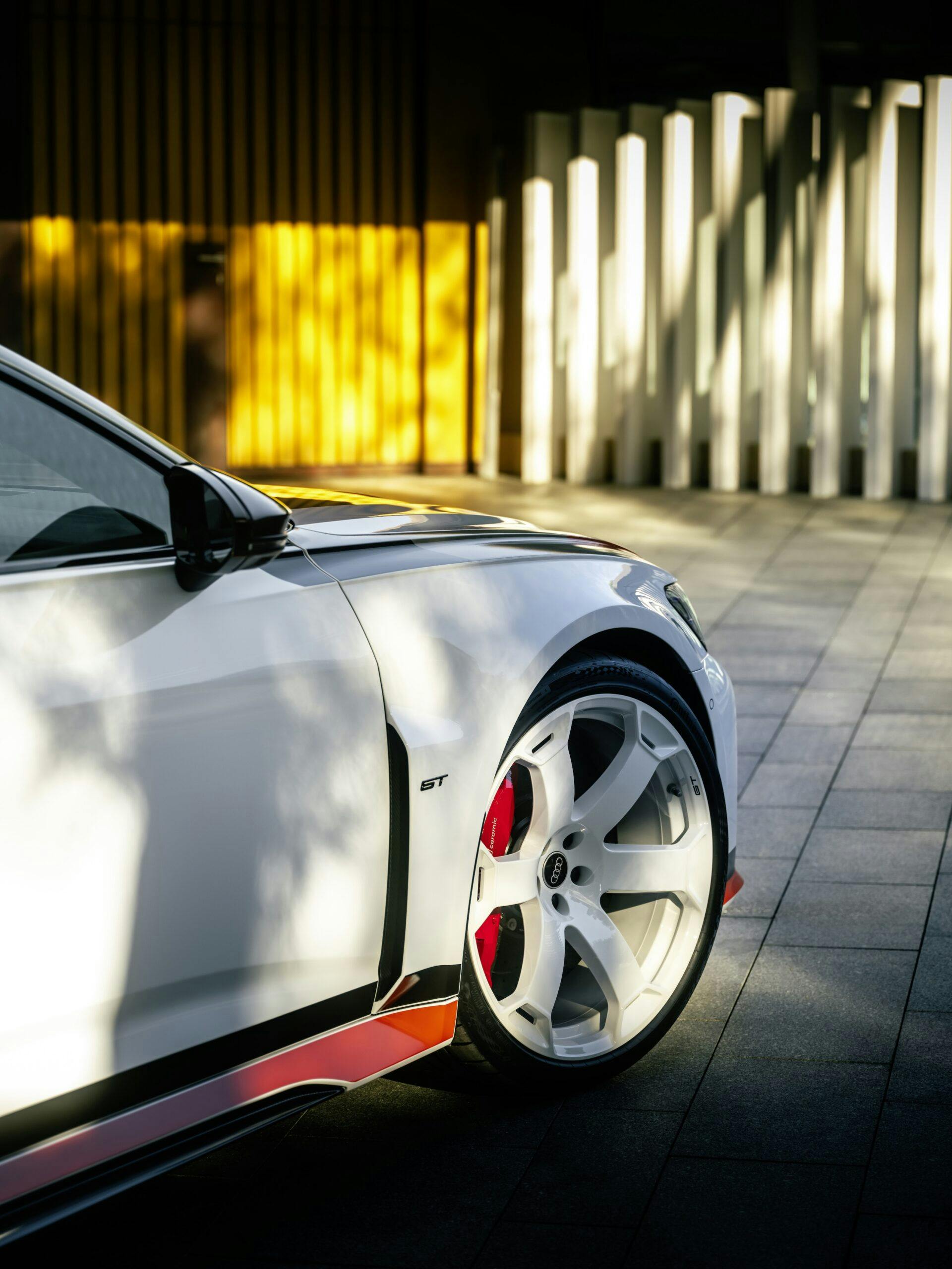 Audi RS 6 Avant GT front quarter corner vertical