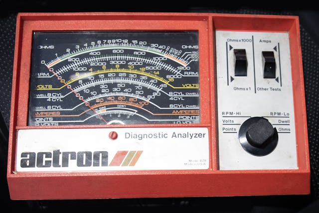 Dwell meter diagnostic analyzer