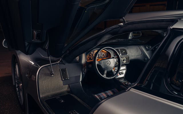 Mercedes-Benz CLK GTR Interior