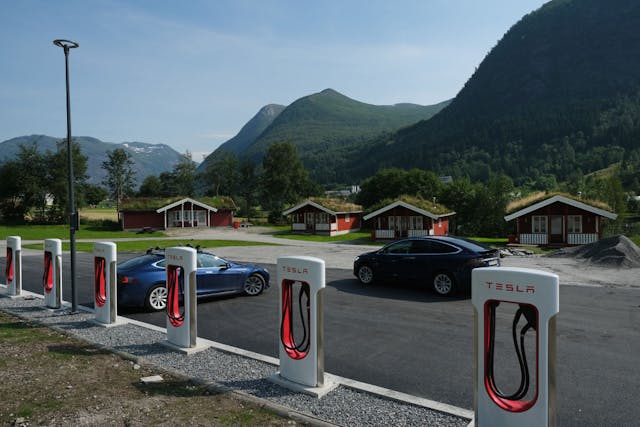 Norway Tesla Supercharger charging