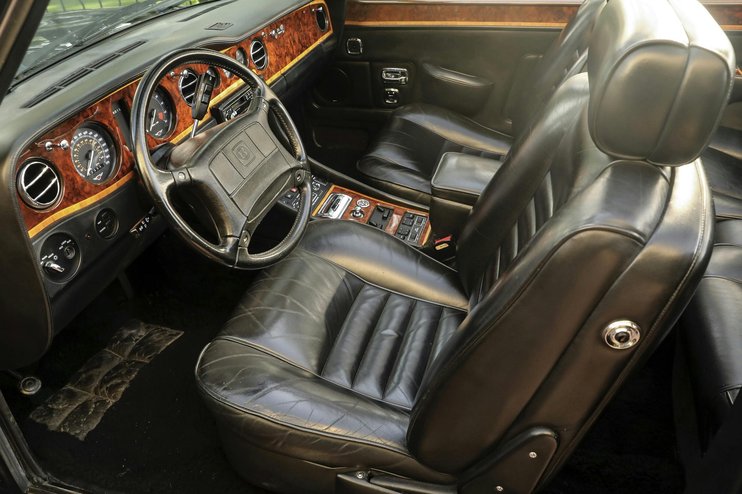 1990 Bentley Continental Elton John interior