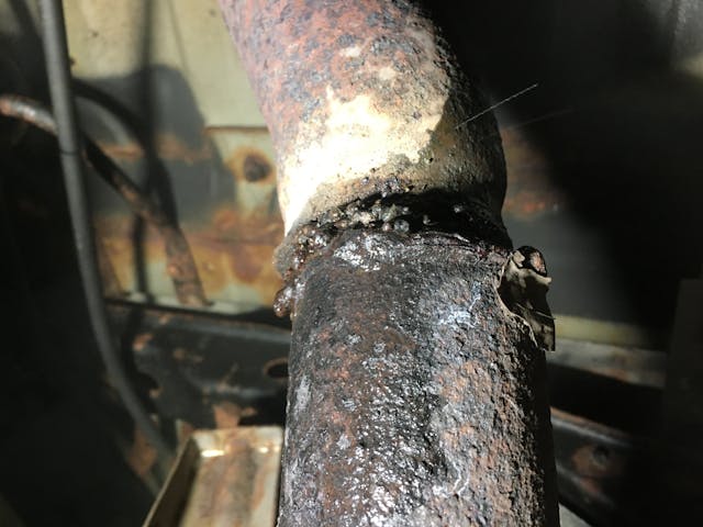 rusted exhaust pipe shear weld break