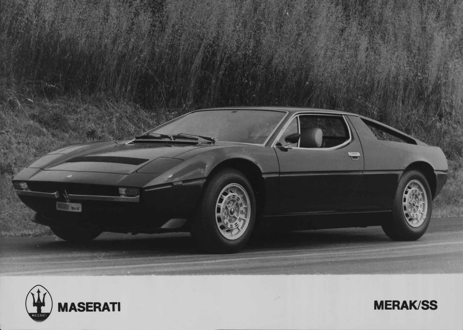 Maserati Merak black white front