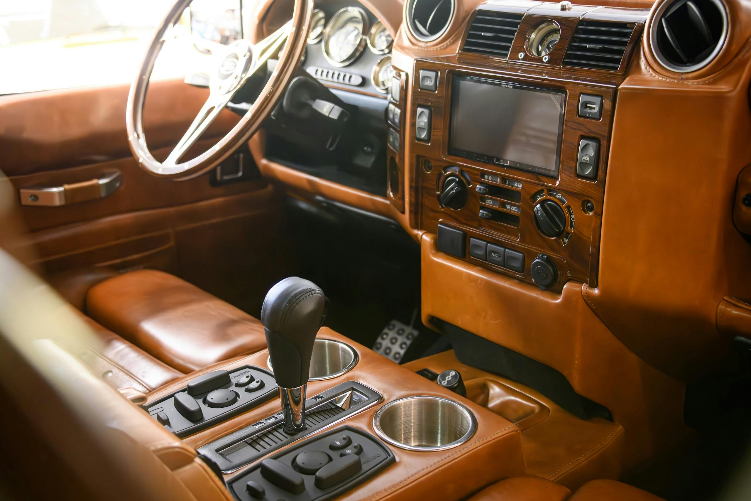 ECD Custom Range Rover interior front materials