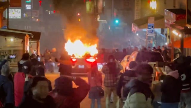 San-Francisco-Waymo-Vandalism-Car-Set-Fire-Riot