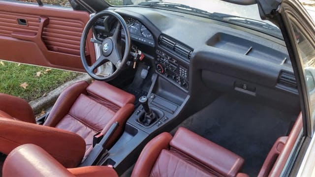 1989 BMW 325i cabriolet interior red leather