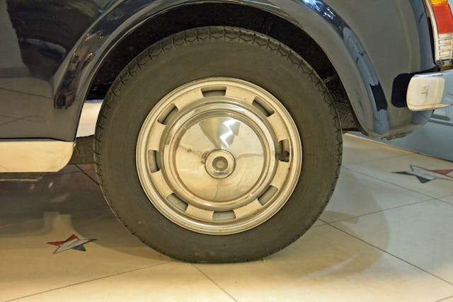 Malta Museum Fiat 500 Lombardi wheel tire