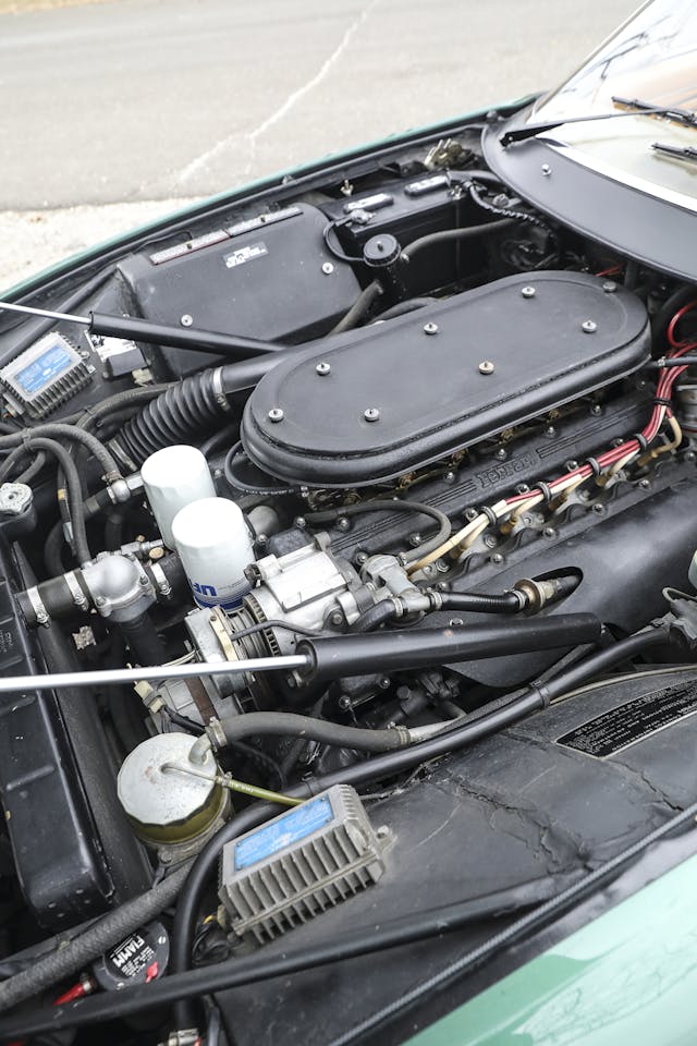 1972 Ferrari 365 GTS4 Daytona Spider engine