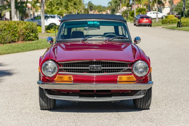 1972 Triumph TR6 head on