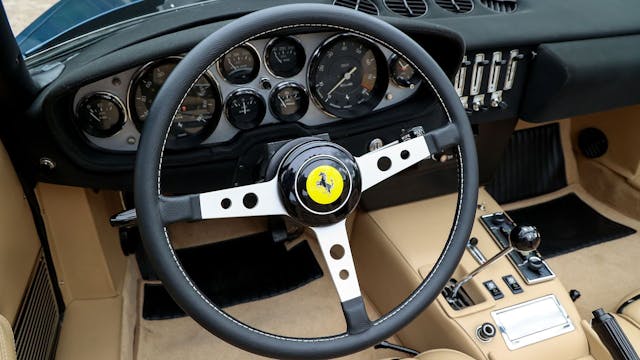 1973 Ferrari 365 GTS/4 Daytona Spider interior
