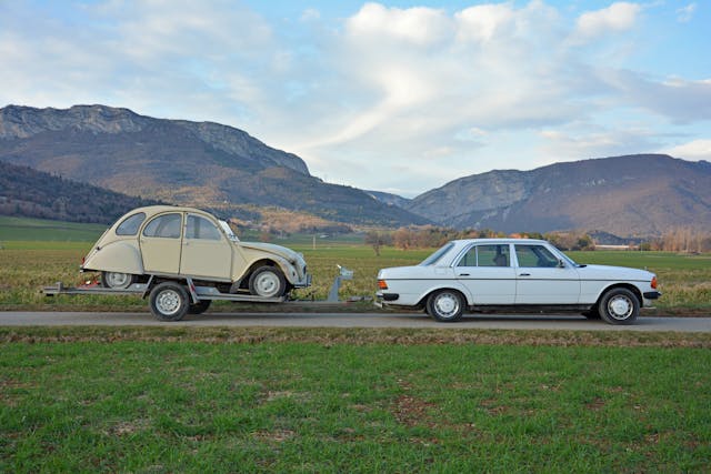 1978 Citroen 2CV trailered side profile