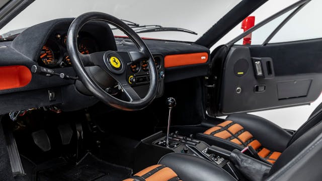 1985-ferrari-288-gto interior