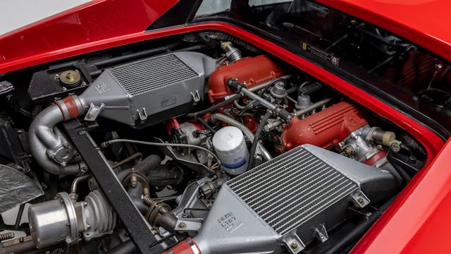 1985-ferrari-288-gto engine