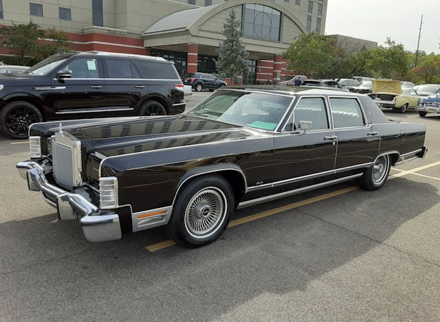 1979 Lincoln Continental Town Car front three quarter
