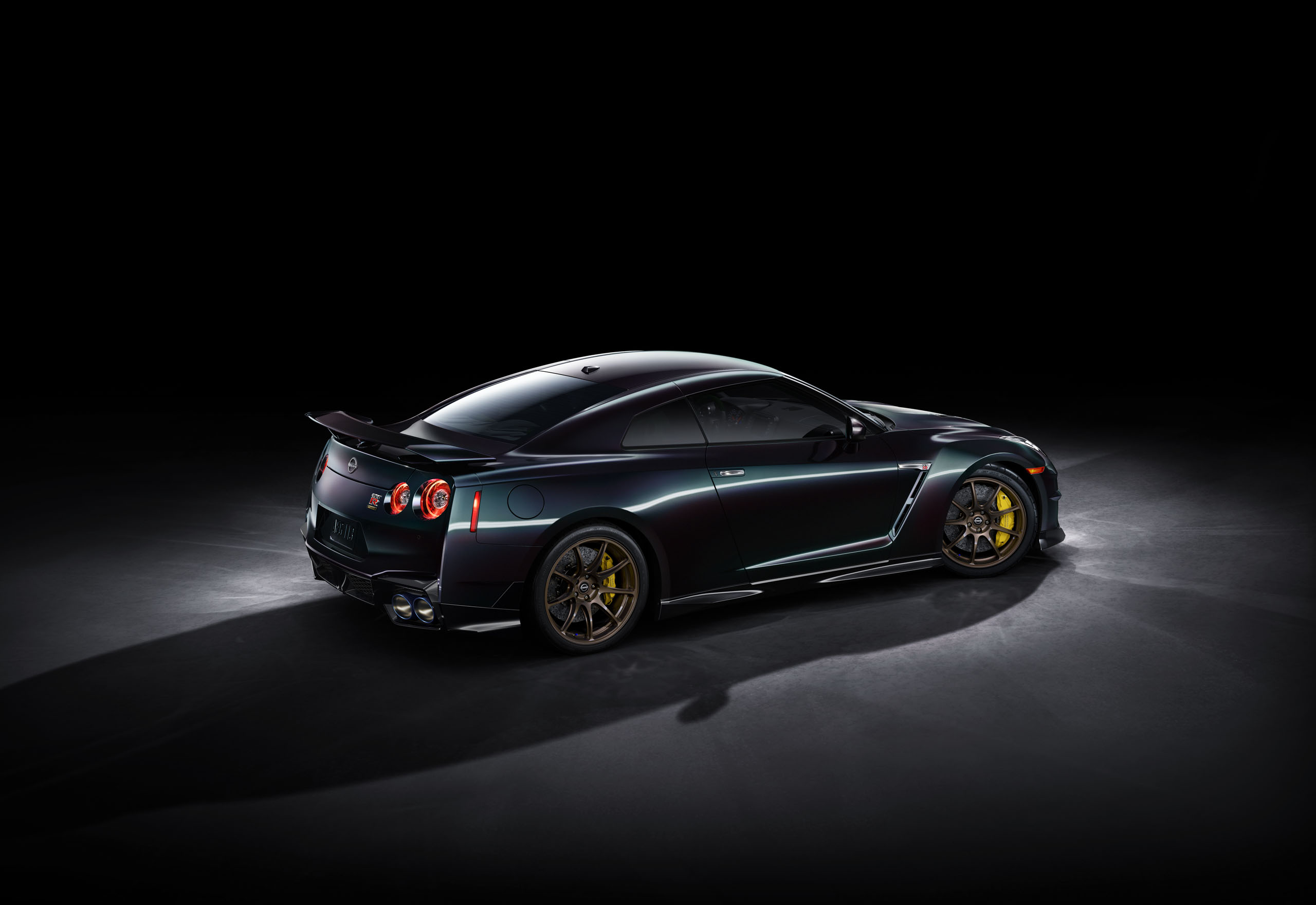 2024 Nissan GT-R Adds Skyline and Takumi Special Editions