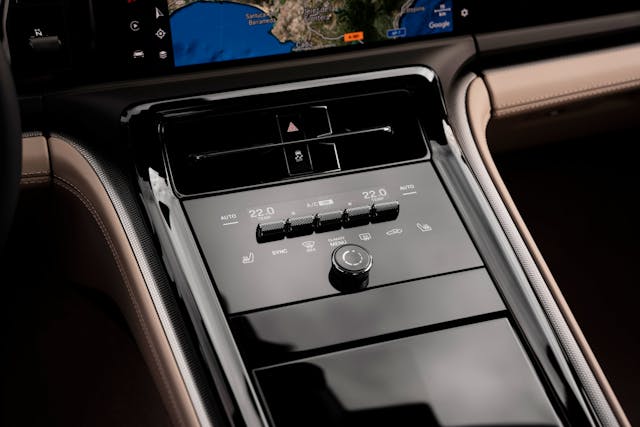 2024 Porsche Panamera interior center console controls