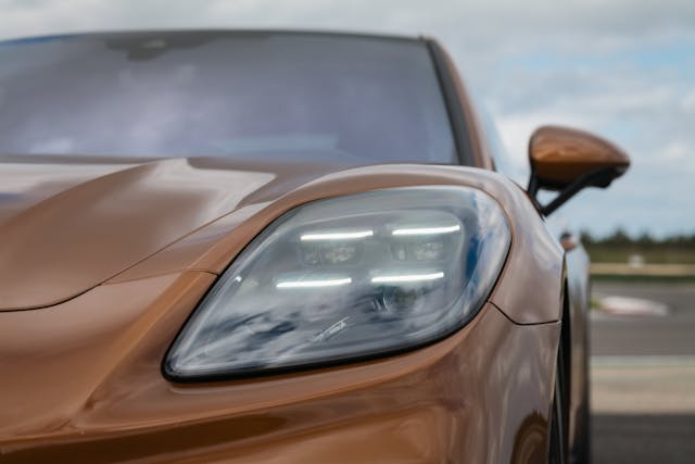 2024 Porsche Panamera Turbo E Hybrid headlight
