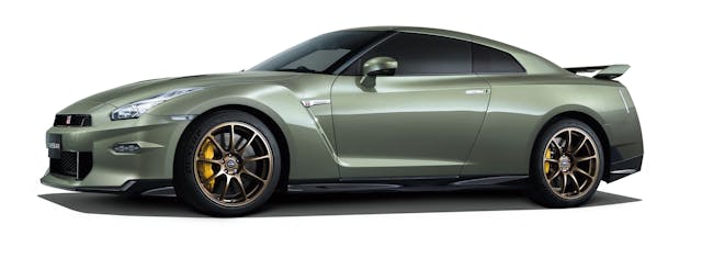 2025 Japanese-Market Nissan GT-R exterior side profile Millennium Jade