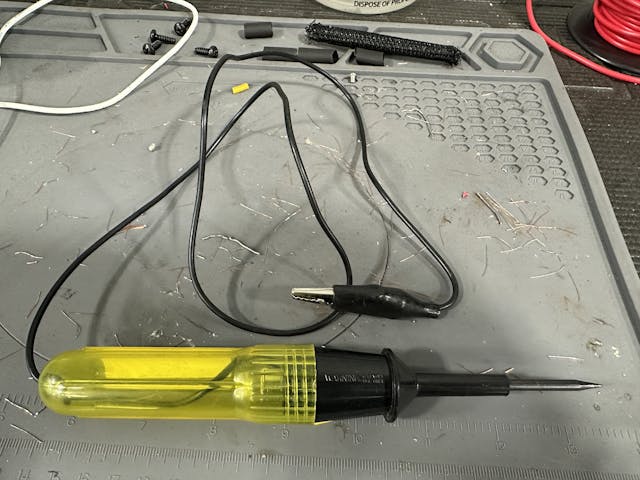 test light on workbench