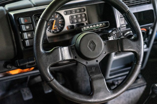 Renault R5 Le Car steering wheel closeup
