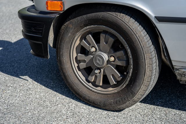 Renault R5 Le Car wheel tire
