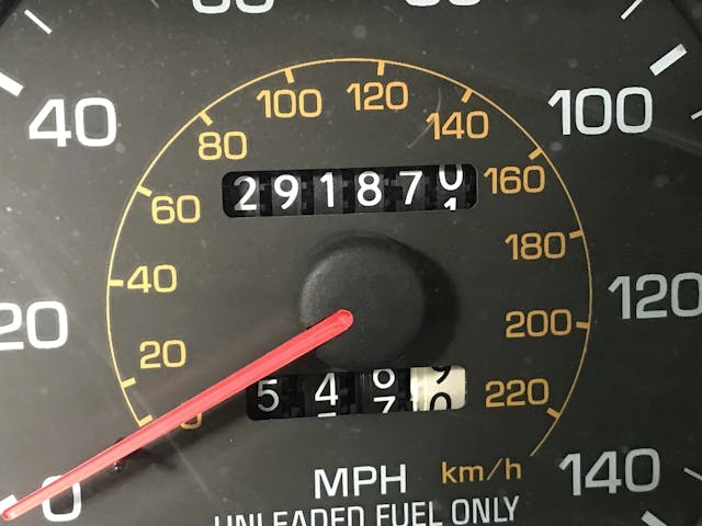 1995 Toyota MR2 odometer