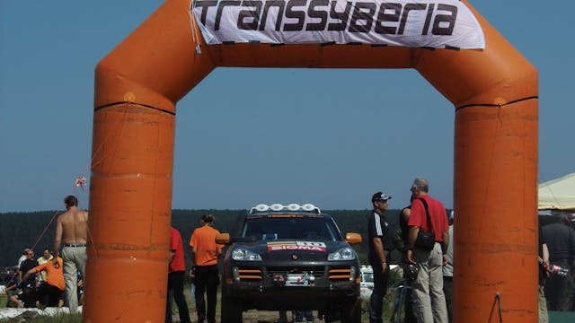 2006 Porsche Cayenne Transsyberia Rally stage start