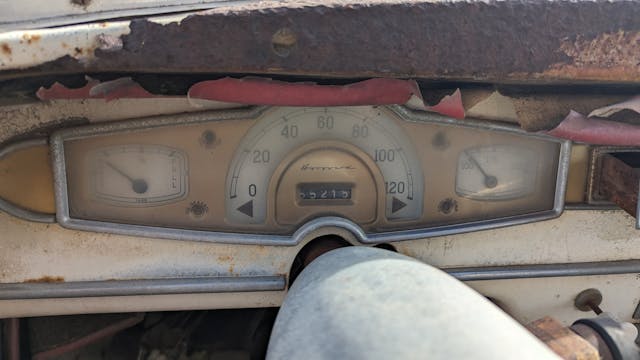 Borgward Isabella Coupe dash gauges